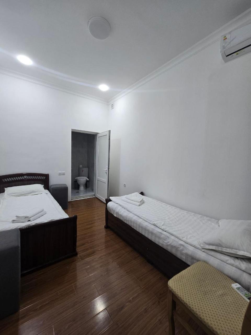 Guesto Hostel Ташкент Екстер'єр фото