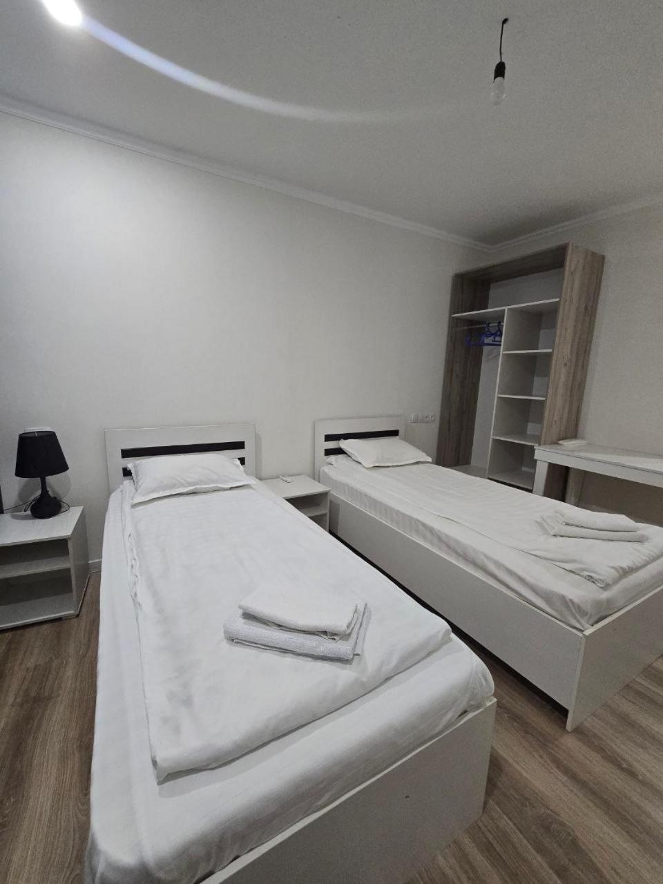 Guesto Hostel Ташкент Екстер'єр фото