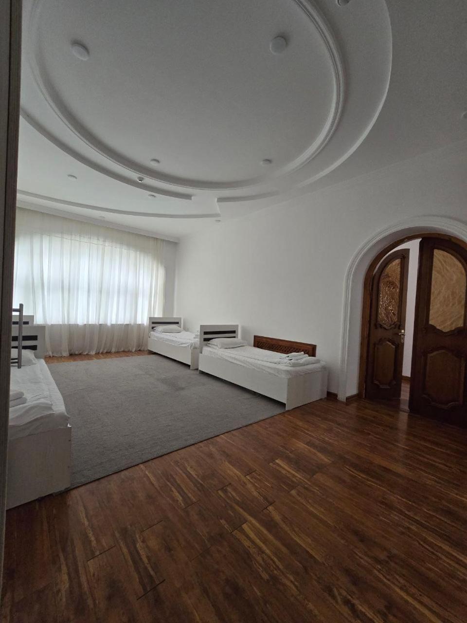 Guesto Hostel Ташкент Екстер'єр фото